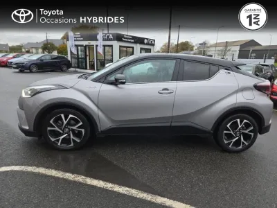 TOYOTA C-HR 122h Graphic 2WD E-CVT occasion 2016 - Photo 3