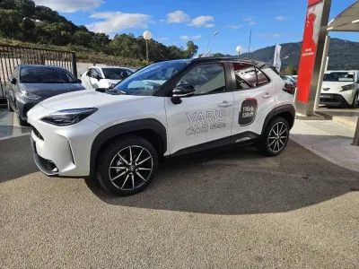 TOYOTA Yaris Cross 130h GR Sport MY25 occasion 2025 - Photo 3