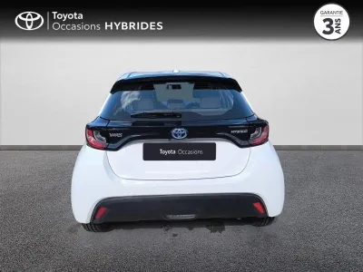 TOYOTA Yaris 116h Dynamic 5p MY22 occasion 2023 - Photo 4