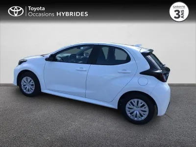 TOYOTA Yaris 116h Dynamic 5p MY22 occasion 2023 - Photo 2