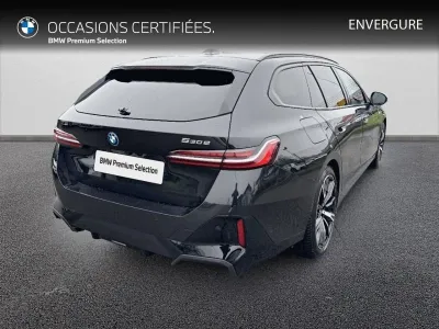 BMW Serie 5 Touring 530e 299ch M Sport occasion 2025 - Photo 2