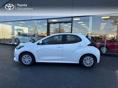 TOYOTA Yaris 116h Dynamic 5p MY22 occasion 2023 - Photo 3