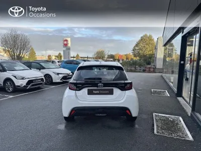 TOYOTA Yaris 116h Dynamic 5p MY22 occasion 2023 - Photo 4