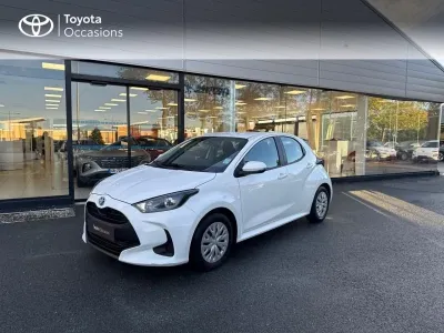 TOYOTA Yaris 116h Dynamic 5p MY22 occasion 2023 - Photo 1