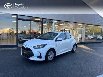 TOYOTA Yaris 116h Dynamic 5p MY22 occasion 2023 - Photo 1