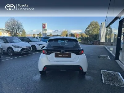 TOYOTA Yaris 116h Dynamic 5p MY22 occasion 2023 - Photo 4