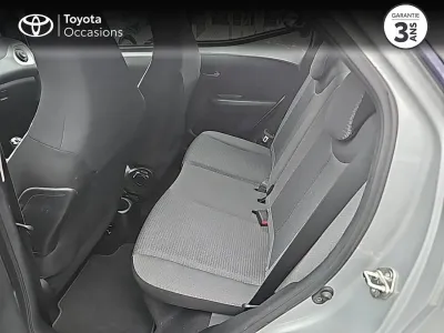 TOYOTA Aygo 1.0 VVT-i 72ch x-play 5p MY20 occasion 2021 - Photo 4