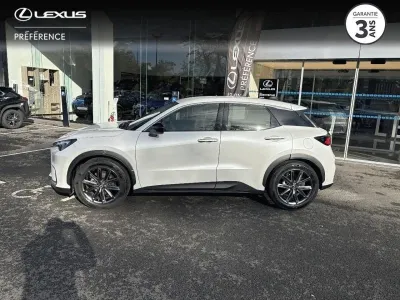 LEXUS LBX 1.5 136ch Elegant 2WD occasion 2024 - Photo 3