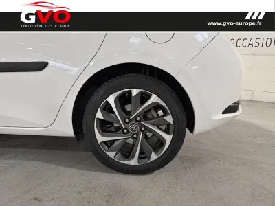 TOYOTA Auris HSD 136h Design occasion 2018 - Photo 4