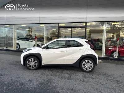 TOYOTA Aygo X 1.0 VVT-i 72ch Dynamic occasion 2022 - Photo 3