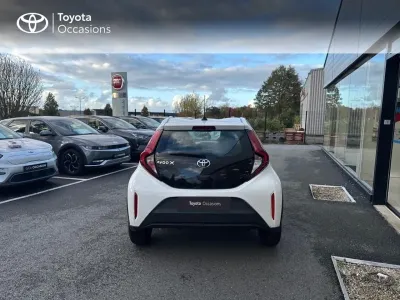 TOYOTA Aygo X 1.0 VVT-i 72ch Dynamic occasion 2022 - Photo 4