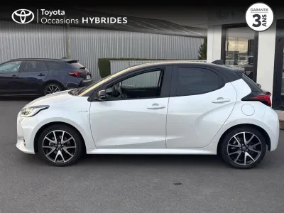 TOYOTA Yaris 116h Collection 5p occasion 2021 - Photo 3