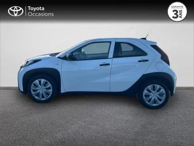 TOYOTA Aygo X 1.0 VVT-i 72ch Active occasion 2022 - Photo 3