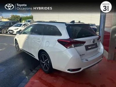 TOYOTA Auris HSD 136h Collection RC18 occasion 2019 - Photo 2