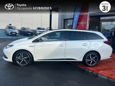 TOYOTA Auris HSD 136h Collection RC18 occasion 2019 - Photo 3
