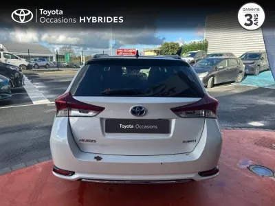 TOYOTA Auris HSD 136h Collection RC18 occasion 2019 - Photo 4