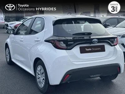 TOYOTA Yaris 116h Dynamic 5p MY22 occasion 2023 - Photo 2