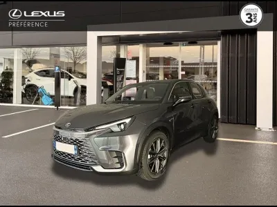 LEXUS LBX 1.5 136ch Elegant 2WD occasion 2025 - Photo 2