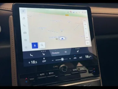 LEXUS LBX 1.5 136ch Elegant 2WD occasion 2025 - Photo 3