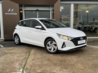 HYUNDAI i20 1.2 84ch Initia occasion 2022 - Photo 3