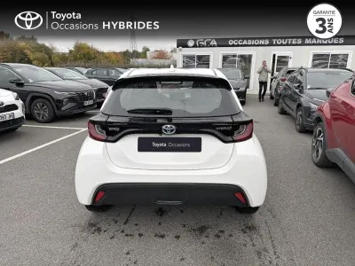 TOYOTA Yaris 116h Dynamic 5p MY22 occasion 2023 - Photo 4