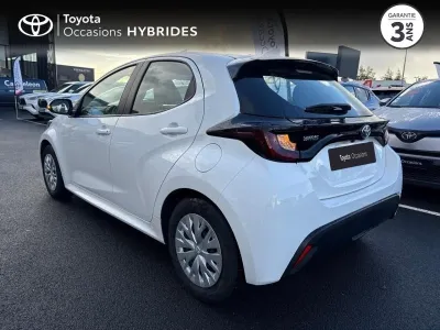 TOYOTA Yaris 116h Dynamic 5p MY22 occasion 2023 - Photo 2