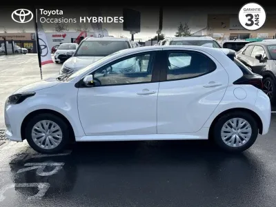 TOYOTA Yaris 116h Dynamic 5p MY22 occasion 2023 - Photo 3