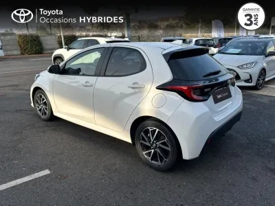 TOYOTA Yaris 116h Design 5p MY22 occasion 2022 - Photo 2