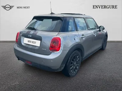 MINI Mini 5 Portes One 102ch Shoreditch BVA occasion 2016 - Photo 2