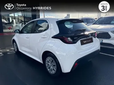 TOYOTA Yaris 116h Dynamic 5p MY22 occasion 2023 - Photo 2