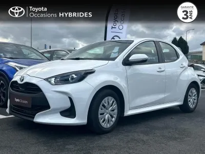 TOYOTA Yaris 116h Dynamic 5p MY22 occasion 2023 - Photo 1