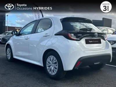 TOYOTA Yaris 116h Dynamic 5p MY22 occasion 2023 - Photo 4