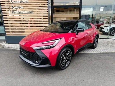 TOYOTA C-HR 2.0 Hybride Rechargeable 225ch Collection MY26 occasion 2025 - Photo 1