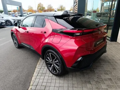 TOYOTA C-HR 2.0 Hybride Rechargeable 225ch Collection MY26 occasion 2025 - Photo 3