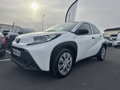 TOYOTA Aygo X 1.0 VVT-i 72ch Active Business occasion 2023 - Photo 1