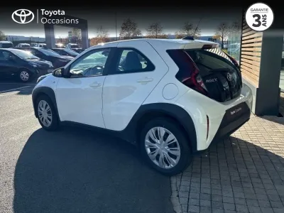 TOYOTA Aygo X 1.0 VVT-i 72ch Dynamic occasion 2022 - Photo 2