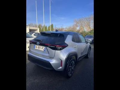 TOYOTA Yaris Cross 116h Collection AWD-i MY22 occasion 2022 - Photo 3