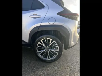 TOYOTA Yaris Cross 116h Collection AWD-i MY22 occasion 2022 - Photo 4