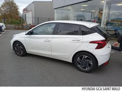 HYUNDAI i20 1.0 T-GDi 100ch Hybrid Creative occasion 2022 - Photo 2