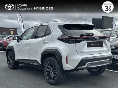 TOYOTA Yaris Cross 116h Trail MY22 + Toit Panoramique occasion 2022 - Photo 2