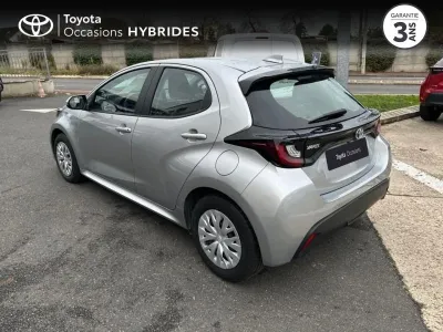 TOYOTA Yaris 116h Dynamic 5p MY22 occasion 2022 - Photo 2