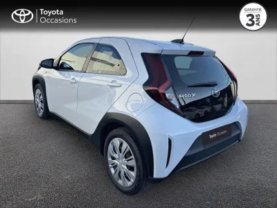 TOYOTA Aygo X 1.0 VVT-i 72ch Dynamic occasion 2022 - Photo 2