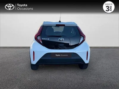 TOYOTA Aygo X 1.0 VVT-i 72ch Dynamic occasion 2022 - Photo 4