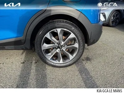 KIA Stonic 1.0 T-GDi 120ch MHEV Launch Edition DCT7 occasion 2020 - Photo 4