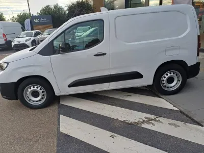 TOYOTA PROACE CITY Electric Medium 50 kWh Start MC24 occasion 2025 - Photo 4