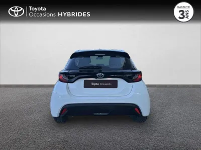 TOYOTA Yaris 116h Dynamic 5p MY22 occasion 2023 - Photo 4