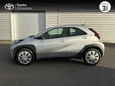 TOYOTA Aygo X 1.0 VVT-i 72ch Dynamic occasion 2022 - Photo 3