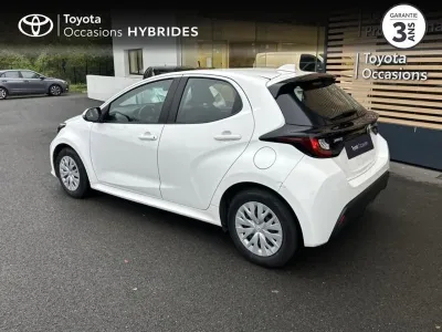 TOYOTA Yaris 116h Dynamic 5p MY22 occasion 2023 - Photo 2