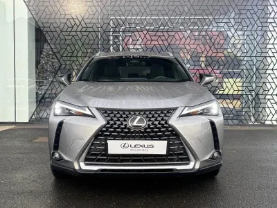 LEXUS UX 300h Luxe 2WD occasion 2024 - Photo 1