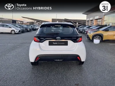 TOYOTA Yaris 116h Dynamic 5p MY22 - TVA RECUP. occasion 2022 - Photo 4